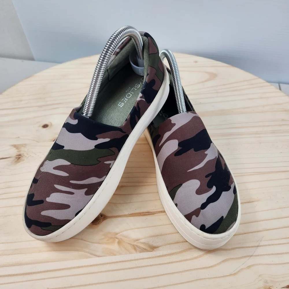 J/ Slides Harlow Slip-on Platform Sneaker In Green Camo Lycra. Platform Size 7.5